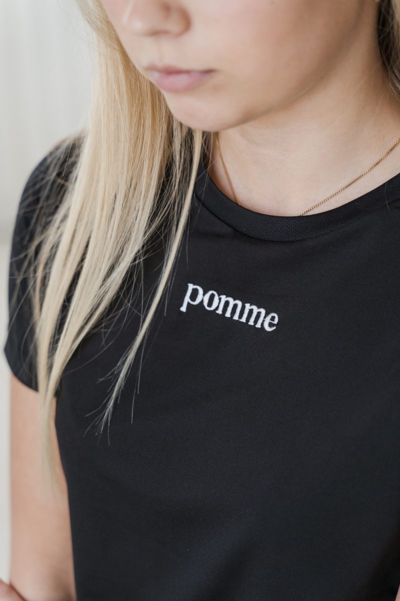 Pomme_Tshirt_Black_7