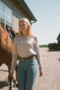 Nellie Breeches Bling, Arctic