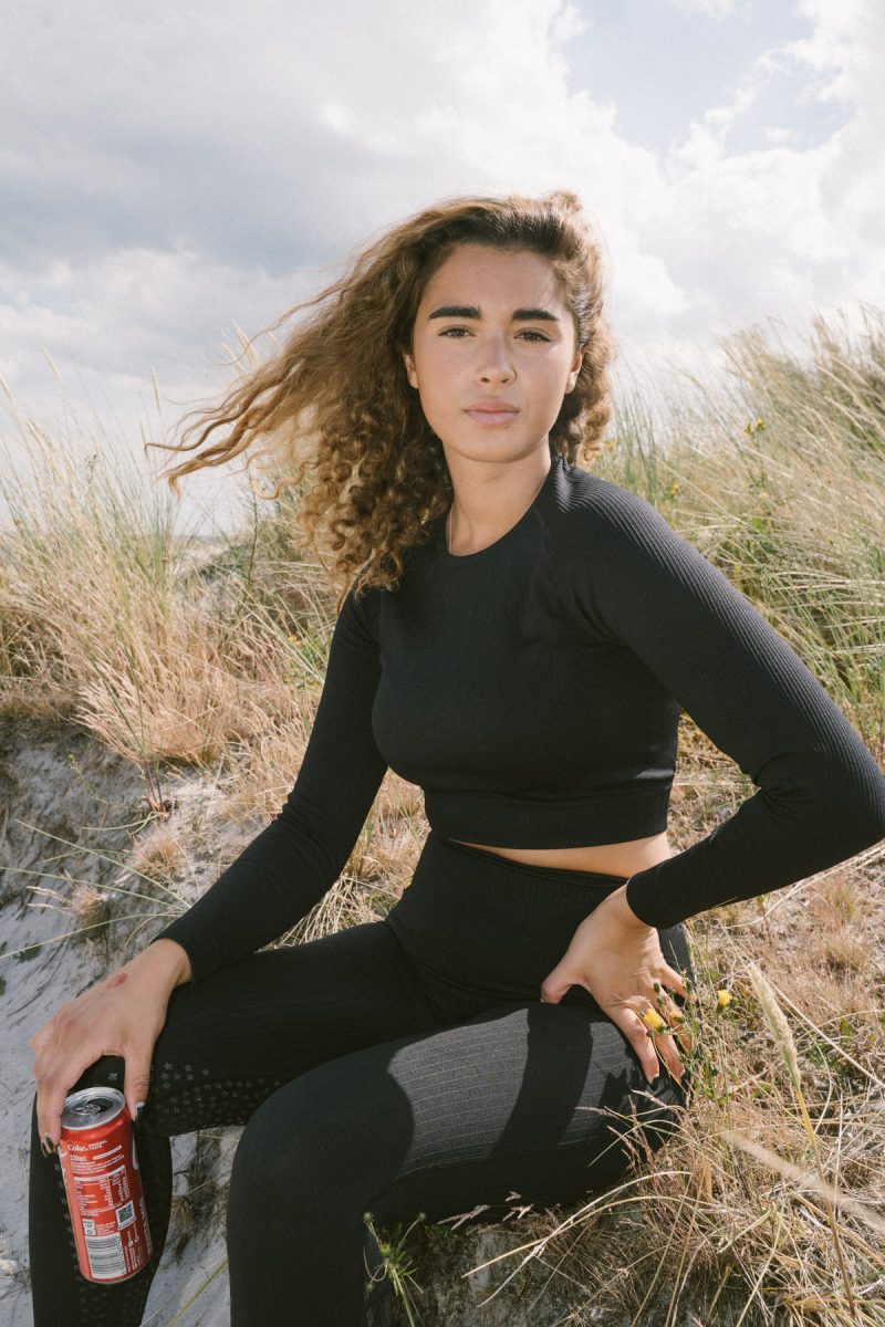 Pomme_Elsa_Riding_Top_Seamless_Crop_Black_3