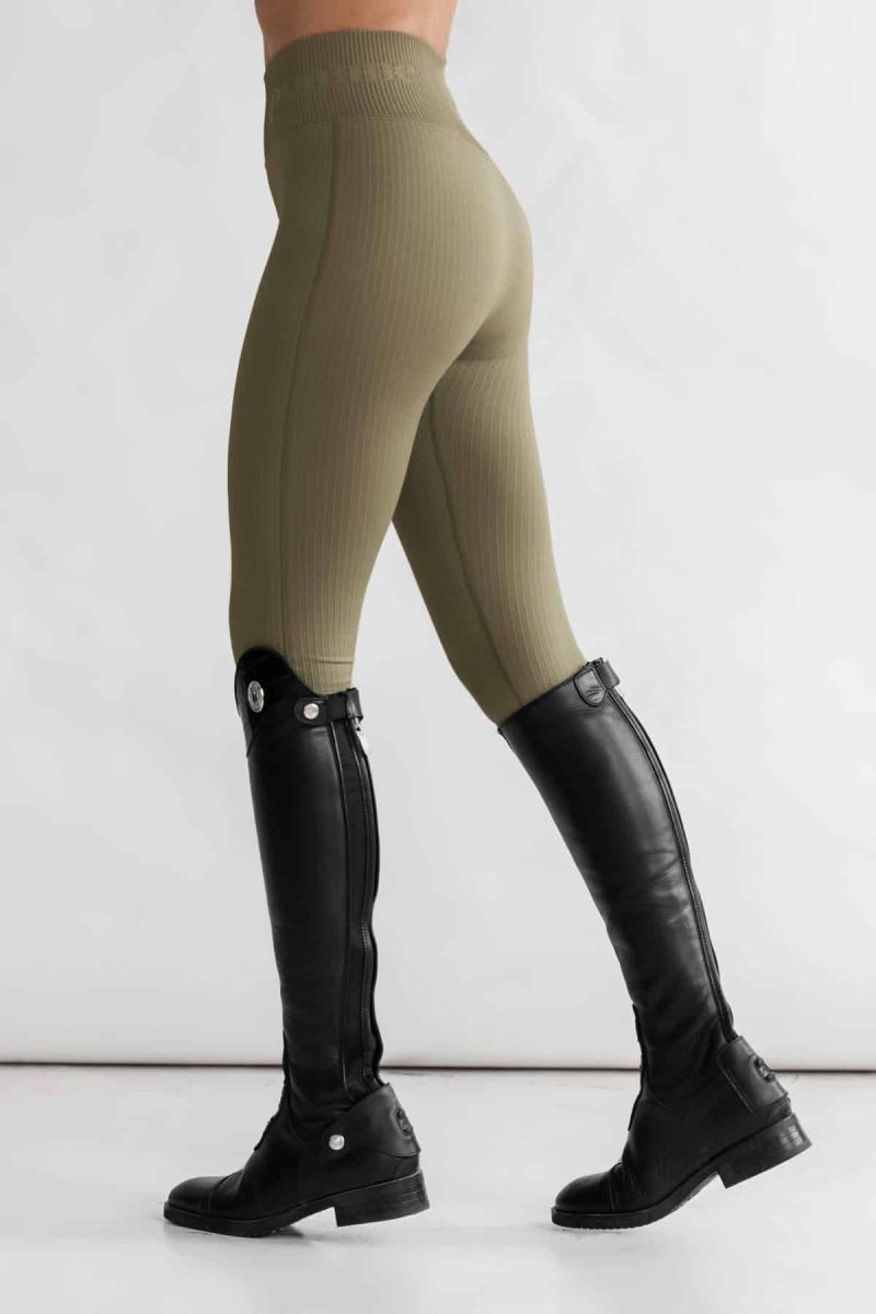 Wendy_Olive_Seamless_Rib_Riding_Leggings_4