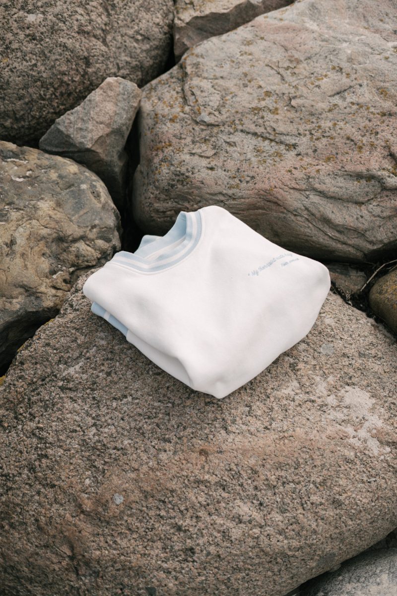 Pomme_crewneck_8
