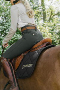 Nellie Breeches Bling,  Deep Forest
