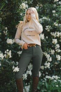 Nellie Breeches Bling,  Deep Forest