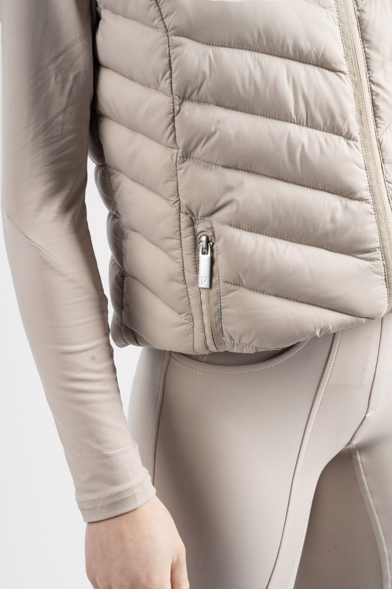 Pomme Ingrid Cobblestone, Light Vest 2