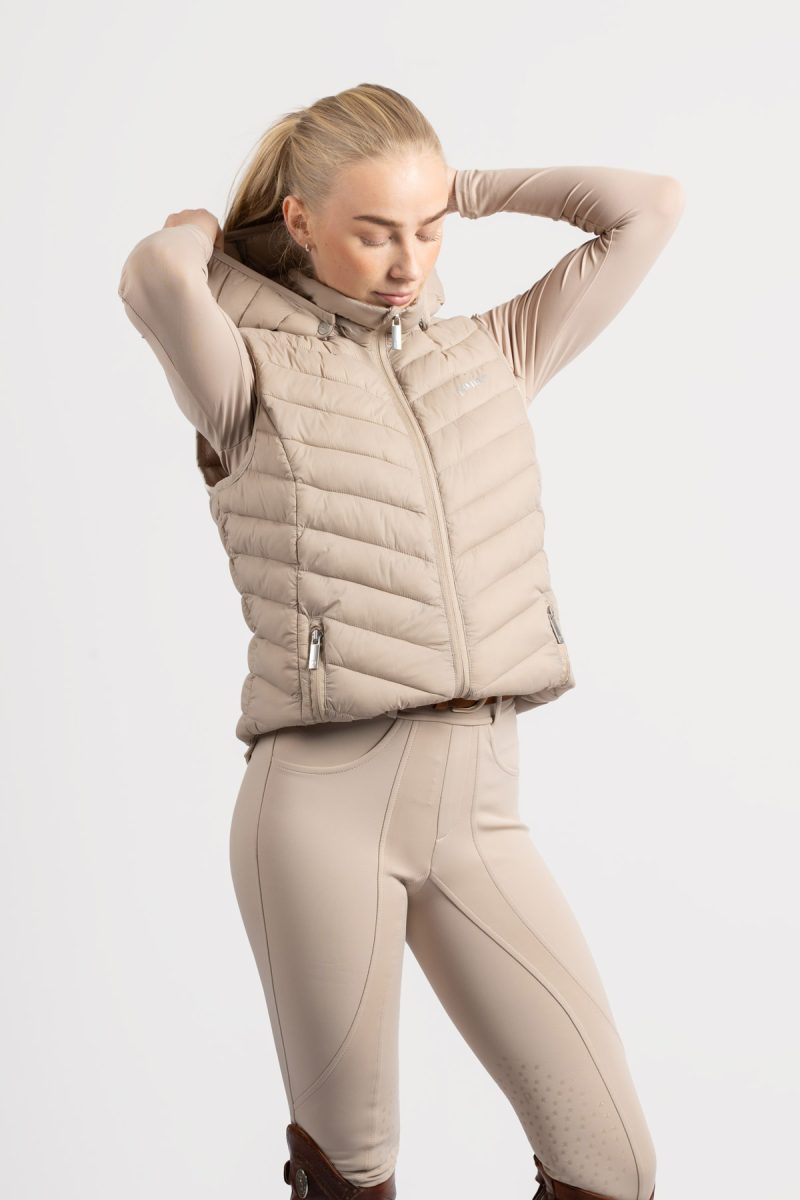 Pomme Ingrid Cobblestone, Light Vest 4