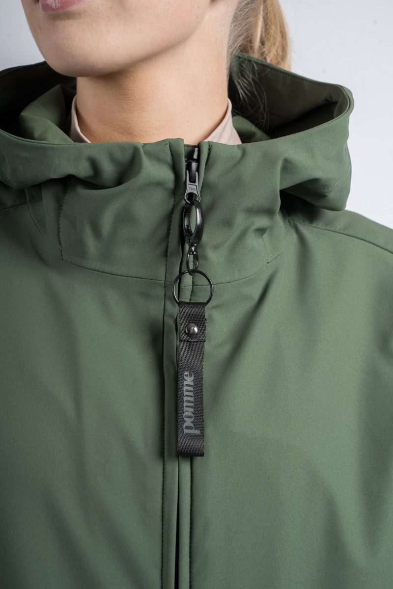 Pomme Lova Parkas Short Jacket, Black Forest 6