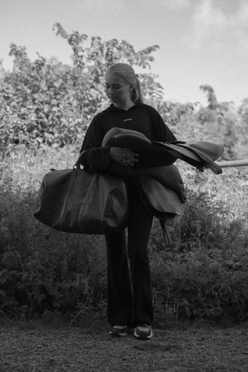 Pomme Corinne, Black 13-2